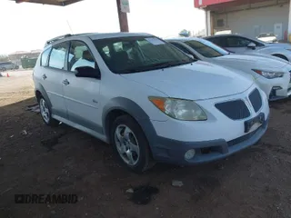 2006 Pontiac Vibe with VIN 5Y2SL658X6Z401190, listed as a IAAI auction lot 41623156 with 175,861 mi miles. Bid and sale history available at carsss.com. Image 1.