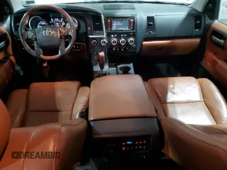 2018 Toyota Sequoia Platinum with VIN 5TDDY5G16JS158153, listed as a Copart auction lot 42144005 with 140,675 mi miles and Salvage Title. Bid and sale history available at carsss.com. Image 8.