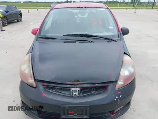 2007 Honda Fit Sport z VIN JHMGD38617S012202, wystawiony jako IAAI lot #42440286 z przebiegiem 134 695 mil mil oraz . Historia ofert i sprzedaży dostępna na DreamBid. Obrazek 6.