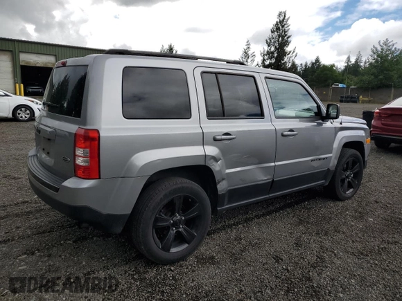2015 Jeep Patriot Altitude z VIN 1C4NJRBB3FD426238, wystawiony jako Copart lot #58094965 z przebiegiem 107 969 mil mil oraz Szkoda całkowita • Salvage title. Historia ofert i sprzedaży dostępna na DreamBid. Obrazek 3.