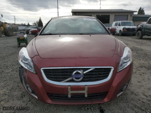 2013 Volvo C70 T5 with VIN YV1672MC5DJ139251, listed as a Copart auction lot 43377235 with 34,588 mi miles and Salvage Title. Bid and sale history available at carsss.com. Image 5.