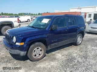 2016 Jeep Patriot Sport with VIN 1C4NJPBBXGD676520, listed as a IAAI auction lot 41969854 with 184,945 mi miles. Bid and sale history available at carsss.com. Image 2.