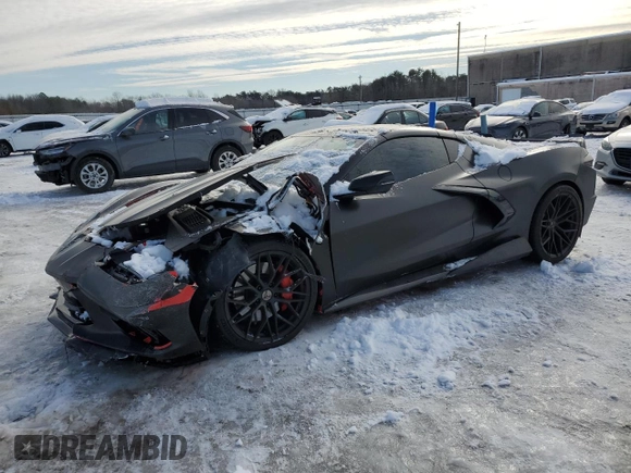 2021 Chevrolet Corvette 2LT z VIN 1G1YB2D49M5100539, wystawiony jako Copart lot #87811275 z przebiegiem 24 025 mil mil oraz Szkoda całkowita • Salvage title. Historia ofert i sprzedaży dostępna na DreamBid. Obrazek 1.