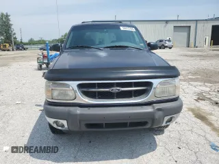 2000 Ford Explorer XLT z VIN 1FMZU83P9YZA78976, wystawiony jako Copart lot #59412725 z przebiegiem 210 340 mil mil oraz Szkoda całkowita • Salvage title. Historia ofert i sprzedaży dostępna na DreamBid. Obrazek 5.