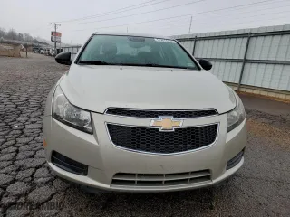 2014 Chevrolet Cruze LS with VIN 1G1PB5SG2E7120311, listed as a Copart auction lot 49786585 with 148,035 mi miles and Clean Title. Bid and sale history available at carsss.com. Image 5.