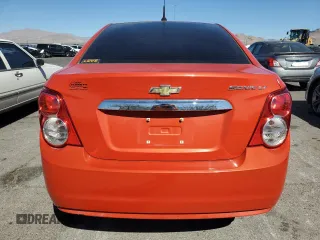 2012 Chevrolet Sonic LT z VIN 1G1JD5SH4C4144200, wystawiony jako Copart lot #48829645 z przebiegiem 66 131 mil mil oraz Szkoda całkowita • Salvage title. Historia ofert i sprzedaży dostępna na DreamBid. Obrazek 6.
