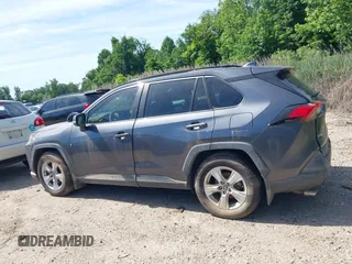 2021 Toyota RAV4 XLE with VIN 2T3P1RFV1MC214257, listed as a IAAI auction lot 42297014 with Not provided miles and . Bid and sale history available at DreamBid. Image 14.