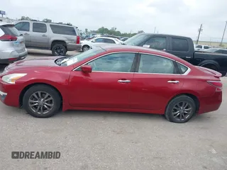 2015 Nissan Altima S with VIN 1N4AL3AP2FC597853, listed as a IAAI auction lot 41915141 with 85,148 mi miles and . Bid and sale history available at DreamBid. Image 14.