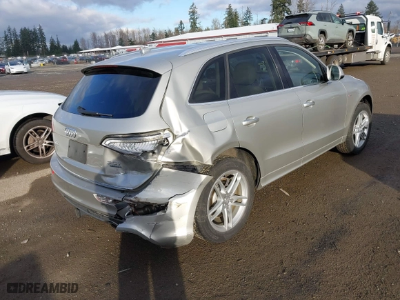 2015 Audi Q5 Premium Plus with VIN WA1DGAFP5FA127363, listed as a IAAI auction lot 41361233 with 112,555 mi miles. Bid and sale history available at carsss.com. Image 4.