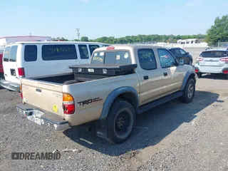 2002 Toyota Tacoma with VIN 5TEHN72NX2Z885767, listed as a IAAI auction lot 42643995 with 308,492 mi miles and . Bid and sale history available at DreamBid. Image 4.