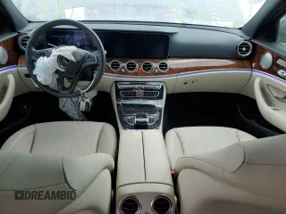 2018 Mercedes-Benz E-Class E 300 with VIN WDDZF4JB6JA467129, listed as a Copart auction lot 43755543 with 38,124 mi miles. Bid and sale history available at carsss.com. Image 8.