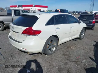 2010 Toyota Venza with VIN 4T3BK3BBXAU034589, listed as a IAAI auction lot 41709373 with 207,130 mi miles. Bid and sale history available at carsss.com. Image 4.