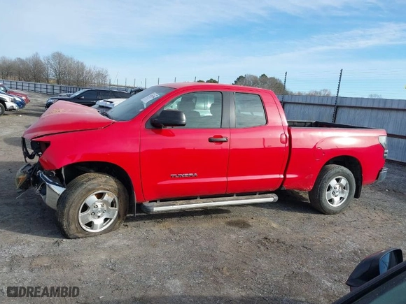 2011 Toyota Tundra 4WD Truck with VIN 5TFUM5F19BX024942, listed as a IAAI auction lot 41301196 with NaN miles. Bid and sale history available at carsss.com. Image 14.