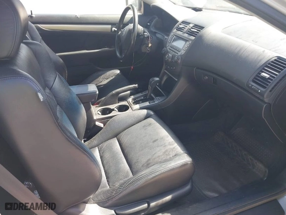 2007 Honda Accord Cpe EX-L with VIN 1HGCM82627A004042, listed as a IAAI auction lot 42027007 with 188,358 mi miles. Bid and sale history available at carsss.com. Image 5.