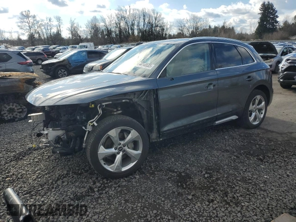 2022 Audi Q5 S line Prestige with VIN WA1FAAFY5N2005758, listed as a Copart auction lot 44140635 with 30,765 mi miles and Salvage title. Bid and sale history available at DreamBid. Image 1.