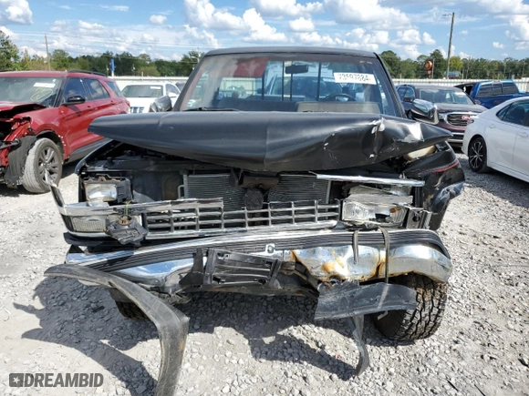 1988 Chevrolet 1/2 Ton Pickups with VIN 1GCDK14K0JZ246699, listed as a Copart auction lot 73597884 with NaN miles and Salvage Title. Bid and sale history available at carsss.com. Image 5.