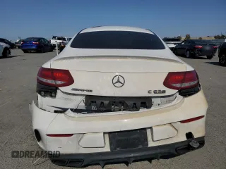 2017 Mercedes-Benz C 63 S AMG z VIN WDDWJ8HB4HF464922, wystawiony jako Copart lot #59623035 z przebiegiem 99 112 mil mil oraz Szkoda całkowita • Salvage title. Historia ofert i sprzedaży dostępna na DreamBid. Obrazek 6.