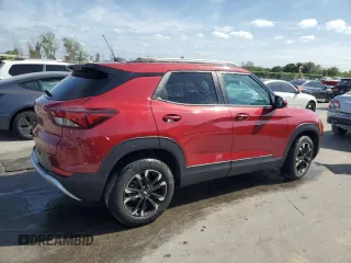2021 Chevrolet TrailBlazer LT with VIN KL79MPSL7MB137827, listed as a Copart auction lot 49999724 with 26,170 mi miles and . Bid and sale history available at DreamBid. Image 3.