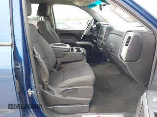 2015 Chevrolet Silverado 1500 LT with VIN 1GCVKREC3FZ424431, listed as a IAAI auction lot 41812094 with 227,739 mi miles. Bid and sale history available at carsss.com. Image 5.