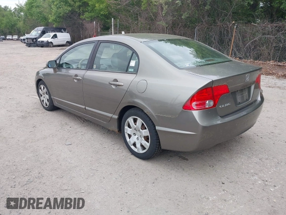 2006 Honda Civic LX z VIN 1HGFA16506L056545, wystawiony jako IAAI lot #42323282 z przebiegiem 273 962 mil mil oraz . Historia ofert i sprzedaży dostępna na DreamBid. Obrazek 3.