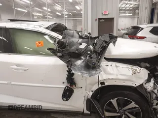2019 Lexus NX 300 z VIN JTJBARBZ0K2180378, wystawiony jako IAAI lot #40856560 z przebiegiem Nie podano mil oraz . Historia ofert i sprzedaży dostępna na DreamBid. Obrazek 12.