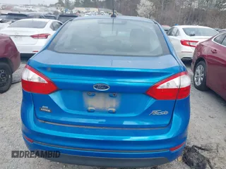2016 Ford Fiesta SE with VIN 3FADP4BJ2GM173235, listed as a IAAI auction lot 41709945 with 98,007 mi miles. Bid and sale history available at carsss.com. Image 17.