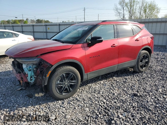 2021 Chevrolet Blazer LT z VIN 3GNKBCRS1MS527396, wystawiony jako Copart lot #51584065 z przebiegiem 74 251 mil mil oraz Szkoda całkowita • Salvage title. Historia ofert i sprzedaży dostępna na DreamBid. Obrazek 1.