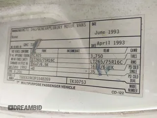 1993 GMC Sierra 1500 with VIN 2GDEK19K3P1548269, listed as a IAAI auction lot 41649617 with 251,363 mi miles and . Bid and sale history available at DreamBid. Image 9.