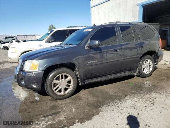2006 GMC Envoy Denali with VIN 1GKES63M562342854, listed as a Copart auction lot 47077205 with 194,704 mi miles and Clean Title. Bid and sale history available at carsss.com. Image 1.