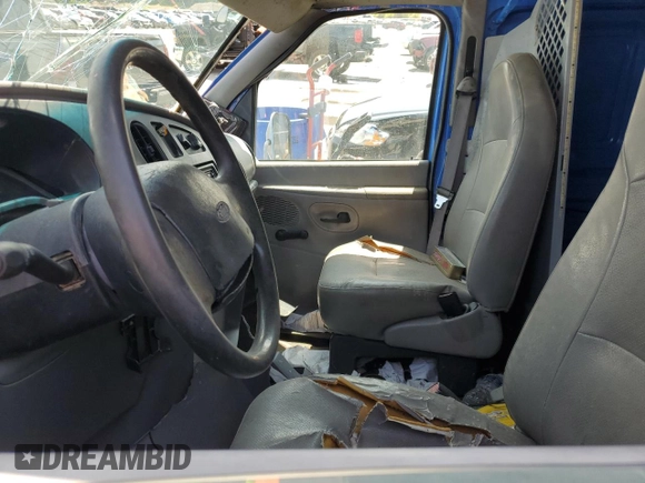 2000 Ford Econoline Cargo с VIN 1FTSS34L9YHA82428, выставлен на аукционе Copart как лот 57232145 с пробегом 170 227 миль миль и Списание • Salvage title. История ставок и продаж доступна на DreamBid. Изображение 7.