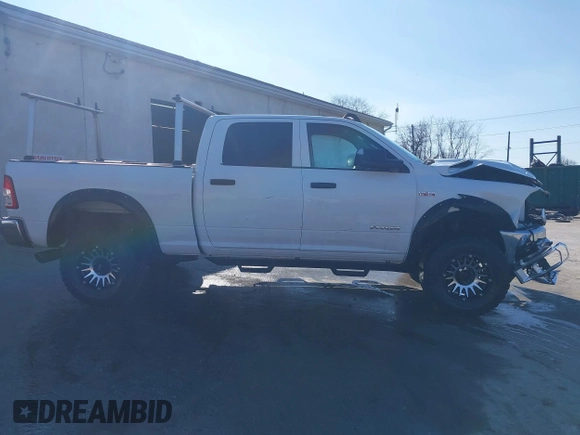 2019 Ram 2500 Tradesman with VIN 3C6UR5CJXKG596863, listed as a IAAI auction lot 41501007 with 64,518 mi miles. Bid and sale history available at carsss.com. Image 13.