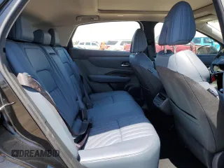 2023 Nissan ARIYA Platinum+ z VIN JN1DF0CD8PM703169, wystawiony jako Copart lot #63199963 z przebiegiem 14 mil mil oraz . Historia ofert i sprzedaży dostępna na DreamBid. Obrazek 10.