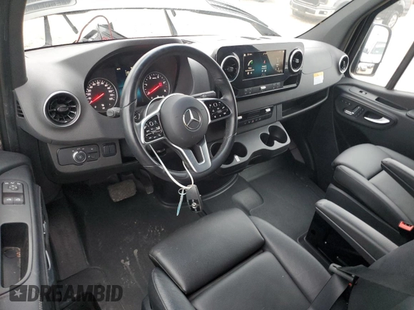 2022 Mercedes-Benz Sprinter with VIN W1Y5ECHY8NT114347, listed as a Copart auction lot 45167685 with 71,625 mi miles and Salvage Title. Bid and sale history available at DreamBid. Image 8.
