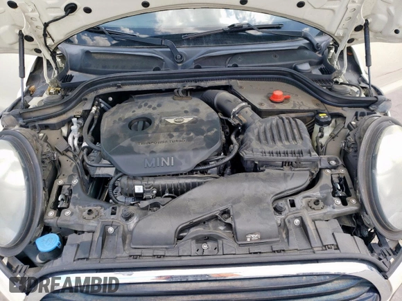 2018 MINI Hardtop Cooper with VIN WMWXP5C53J2G63387, listed as a Copart auction lot 58477465 with 88,282 mi miles and Salvage title. Bid and sale history available at DreamBid. Image 11.