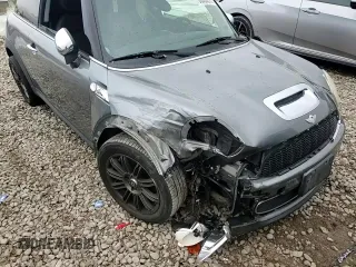 2008 MINI Hardtop S z VIN WMWMF73558TT89922, wystawiony jako Copart lot #88080275 z przebiegiem Nie podano mil oraz Szkoda całkowita • Salvage title. Historia ofert i sprzedaży dostępna na DreamBid. Obrazek 11.