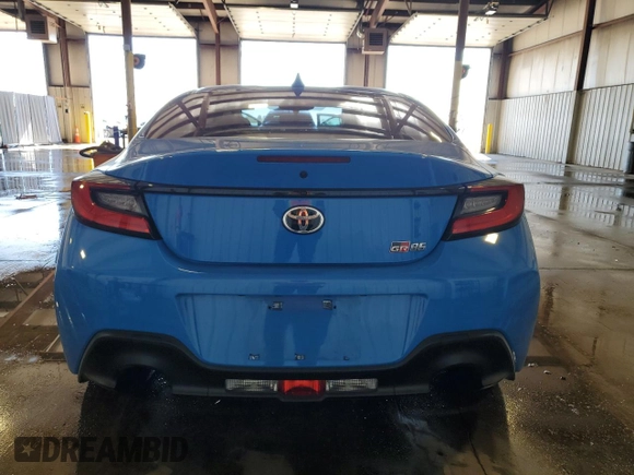 2023 Toyota 86 with VIN JF1ZNBB12P9751879, listed as a Copart auction lot 75920234 with 15,342 mi miles and Salvage Title. Bid and sale history available at DreamBid. Image 6.