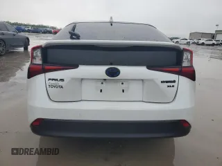 2021 Toyota Prius L Eco with VIN JTDKAMFU6M3127427, listed as a Copart auction lot 51843995 with 42,278 mi miles and Salvage Title. Bid and sale history available at carsss.com. Image 6.