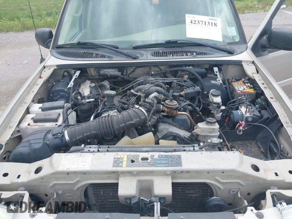 2005 Ford Explorer Sport Trac XLS with VIN 1FMZU67K05UA12487, listed as a IAAI auction lot 42371318 with Not provided miles and . Bid and sale history available at DreamBid. Image 10.