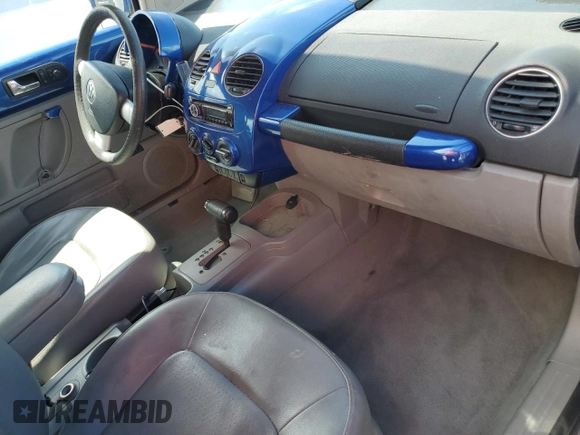 2007 Volkswagen Beetle with VIN 3VWRW31C37M512906, listed as a Copart auction lot 56718745 with 148,796 mi miles and Salvage title. Bid and sale history available at DreamBid. Image 8.
