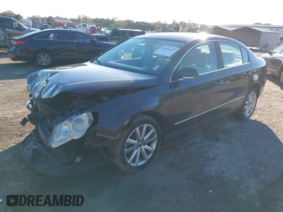2010 Volkswagen Passat Komfort with VIN WVWJK7AN9AE138884, listed as a IAAI auction lot 38454029 with 97,595 mi miles and . Bid and sale history available at DreamBid. Image 2.