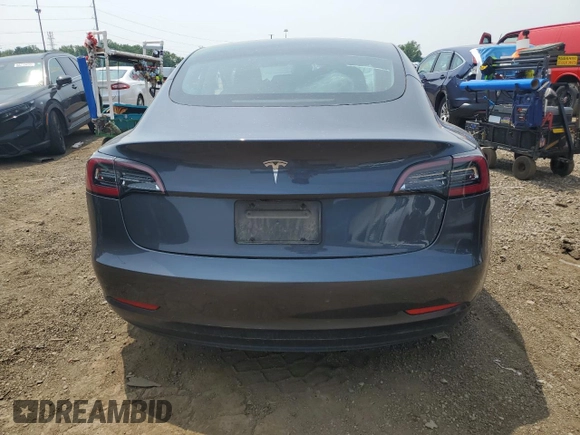 2023 Tesla Model 3 z VIN 5YJ3E1EA6PF579920, wystawiony jako Copart lot #60543565 z przebiegiem 55 574 mil mil oraz Czysty tytuł • Clean title. Historia ofert i sprzedaży dostępna na DreamBid. Obrazek 6.