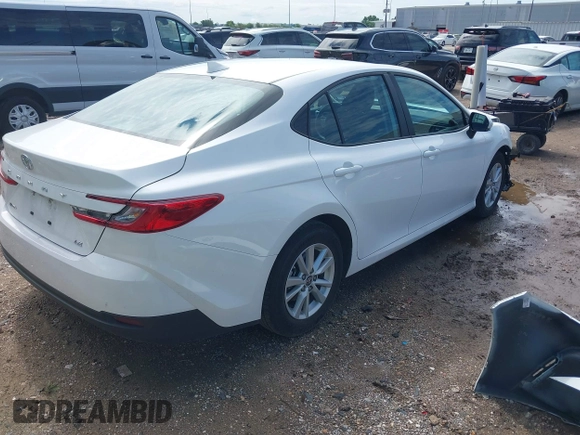 2025 Toyota Camry LE with VIN 4T1DAACK6SU082583, listed as a IAAI auction lot 42233444 with 18,935 mi miles and . Bid and sale history available at DreamBid. Image 4.
