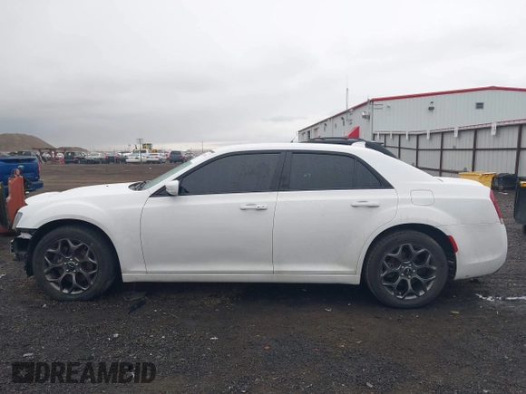 2017 Chrysler 300 S with VIN 2C3CCAGG8HH513893, listed as a IAAI auction lot 41939261 with 75,512 mi miles and . Bid and sale history available at carsss.com. Image 15.