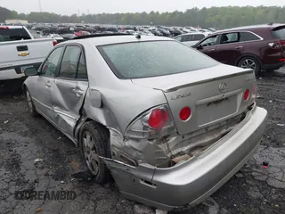 2002 Lexus IS 300/350 with VIN JTHBD192720059118, listed as a IAAI auction lot 41974564 with 207,050 mi miles and . Bid and sale history available at DreamBid. Image 3.