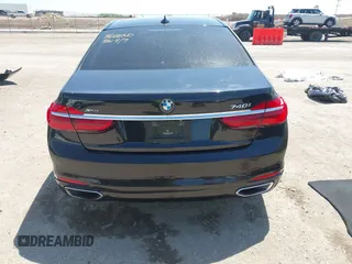 2017 BMW 7 Series 740i xDrive with VIN WBA7E4C50HGU99106, listed as a IAAI auction lot 41997603 with 138,322 mi miles. Bid and sale history available at carsss.com. Image 16.