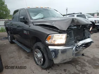 2018 Ram 2500 Tradesman with VIN 3C6UR5CL1JG403760, listed as a IAAI auction lot 42424022 with 158,673 mi miles and . Bid and sale history available at DreamBid. Image 1.