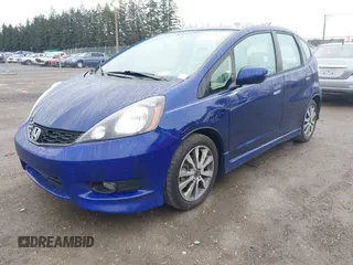 2013 Honda Fit Sport с VIN JHMGE8H61DC055020, выставлен на аукционе IAAI как лот 41939656 с пробегом 35 392 миль миль и . История ставок и продаж доступна на DreamBid. Изображение 2.