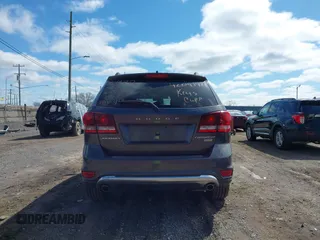 2017 Dodge Journey Crossroad Plus с VIN 3C4PDCGG9HT553915, выставлен на аукционе IAAI как лот 42047421 с пробегом 81 276 миль миль и . История ставок и продаж доступна на DreamBid. Изображение 16.