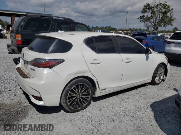 2011 Lexus CT 200h z VIN JTHKD5BH5B2016102, wystawiony jako Copart lot #53171375 z przebiegiem 244 136 mil mil oraz Tytuł czysty. Historia ofert i sprzedaży dostępna na DreamBid. Obrazek 3.