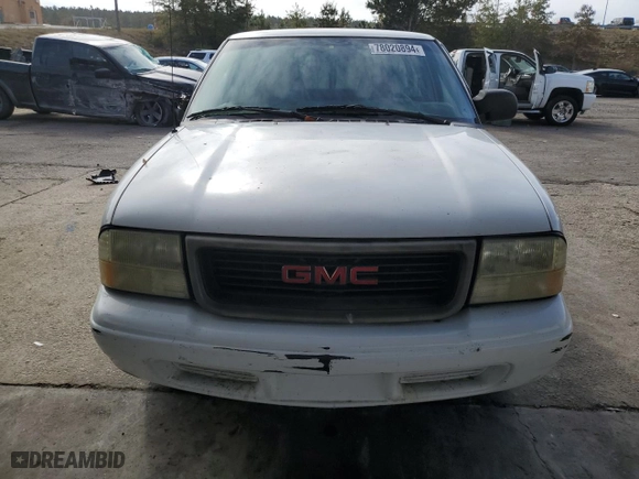 2003 GMC Sonoma SLS with VIN 1GTCS14X438202978, listed as a Copart auction lot 78020894 with 170,385 mi miles and Salvage Title. Bid and sale history available at carsss.com. Image 5.